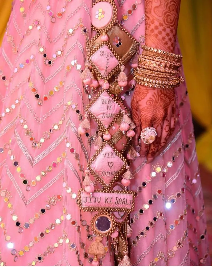 Sajni Saheli  Latakn