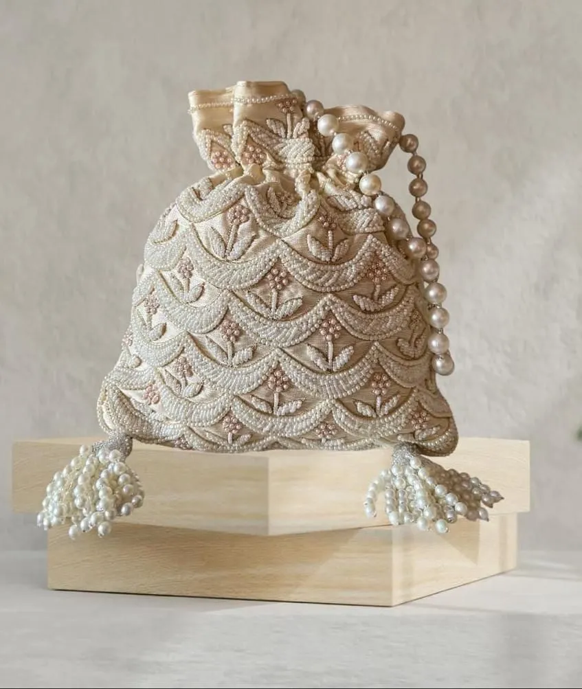 Suhana Beaded Potli